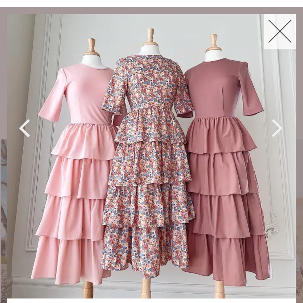 JessaKae Eiffel Dress in the floral print.